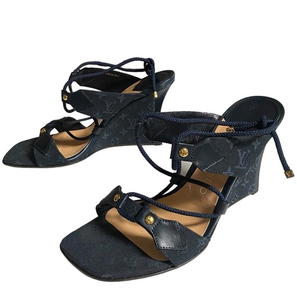 Louis Vuitton Dark Blue Monogram Canvas High Wedge Pump Sandals Sz 38.5 - Picture 3 of 12